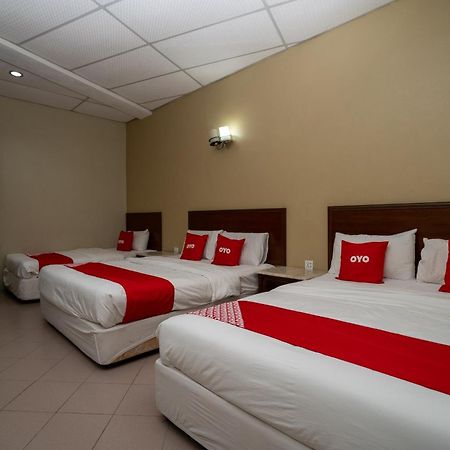 De Clinique Hotel Kampong Pasir Bogak ภายนอก รูปภาพ