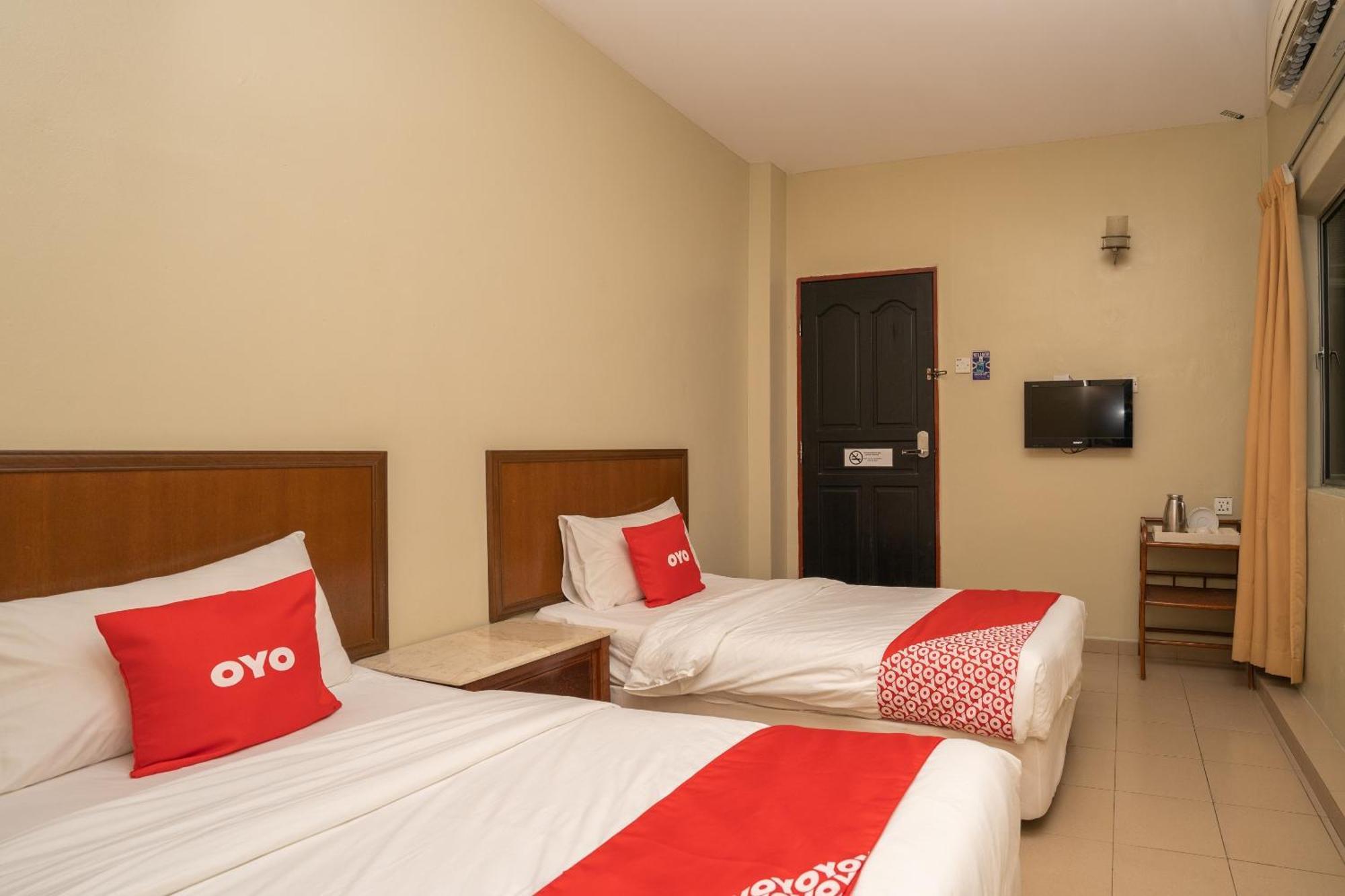 De Clinique Hotel Kampong Pasir Bogak ภายนอก รูปภาพ