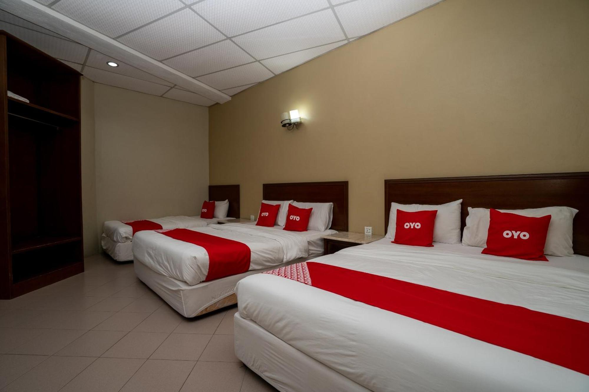 De Clinique Hotel Kampong Pasir Bogak ภายนอก รูปภาพ