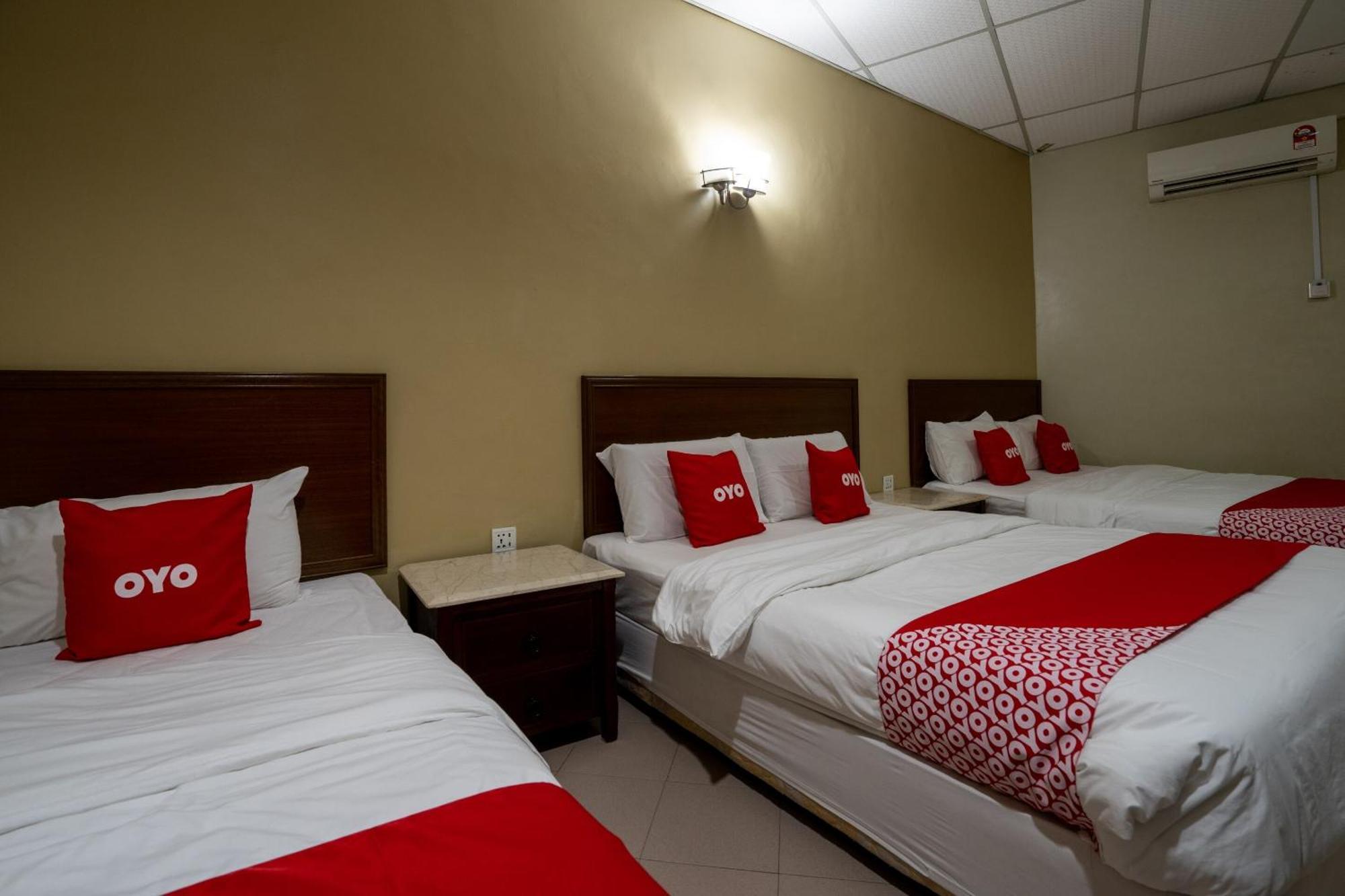 De Clinique Hotel Kampong Pasir Bogak ภายนอก รูปภาพ