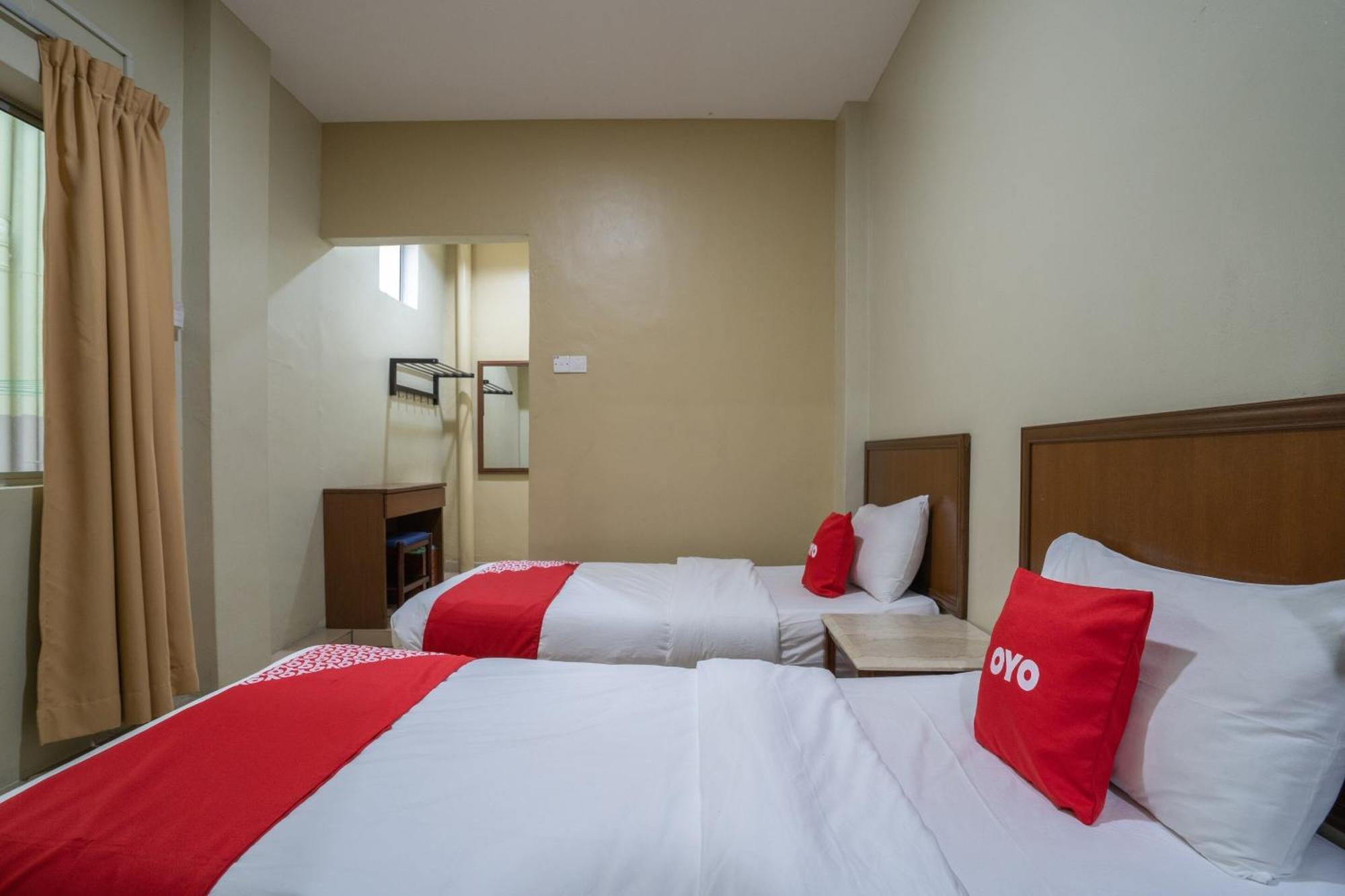 De Clinique Hotel Kampong Pasir Bogak ภายนอก รูปภาพ
