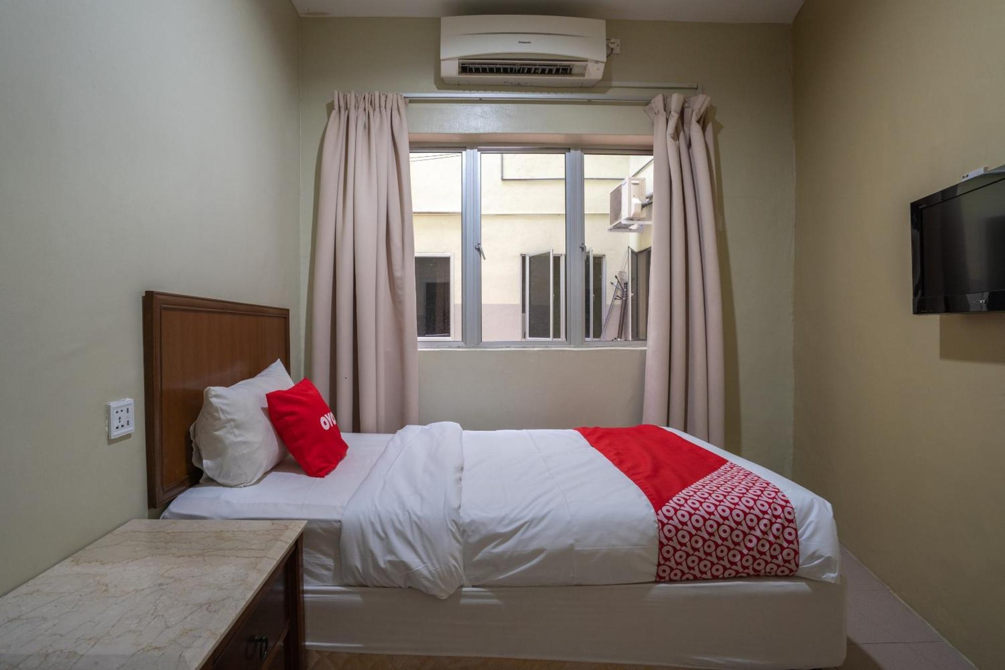 De Clinique Hotel Kampong Pasir Bogak ภายนอก รูปภาพ